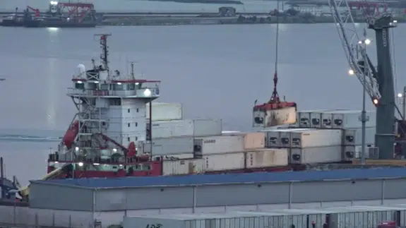 Dron saldırısına uğrayan Kamerun bayraklı gemi Samsun Limanı’na demirledi