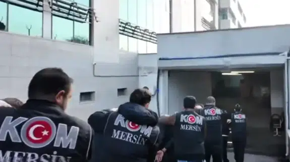 Barış Turgut Organize Suç Örgütü çökertildi! Lavaş piyasasını tekelleştiren çeteye 17 tutuklama