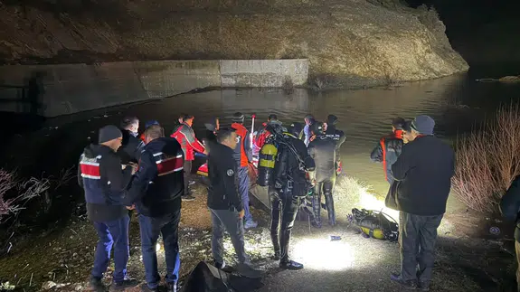 Gölete düşen 22 yaşındaki gençten kahreden haber geldi