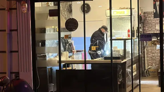 Çanakkale'de bir iş yerine silahlı saldırı düzenlendi : Bir kişi yaralandı