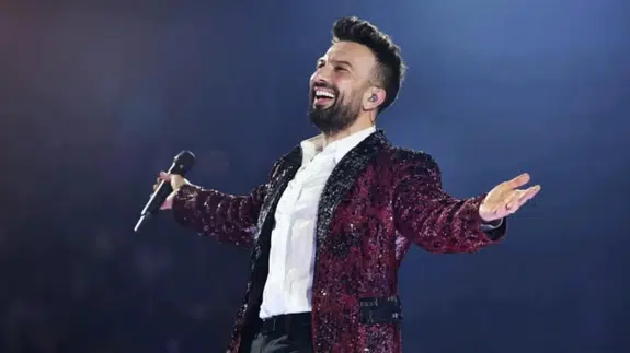 Tarkan 10 konserin ardından kızı Liya ile duygusal buluşmasını paylaştı