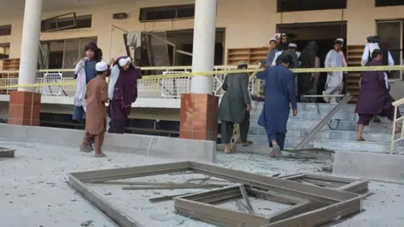 İslamabad'da camiye bombalı saldırı : 4 şüpheli gözaltında