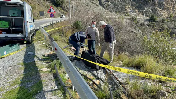 Antalya'da kadın cesedi bulundu