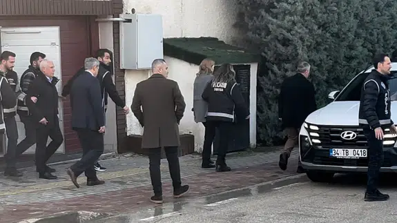 Bursa Büyükşehir Belediye Başkanı Mustafa Bozbey gözaltına alındı!