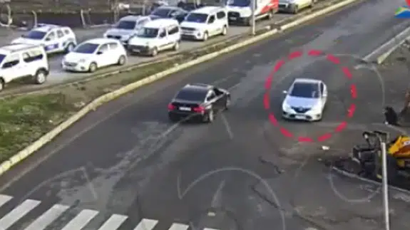 Diyarbakır’da KGYS kameralarıyla trafik denetimi : Kurallara uymayan sürücülere ceza