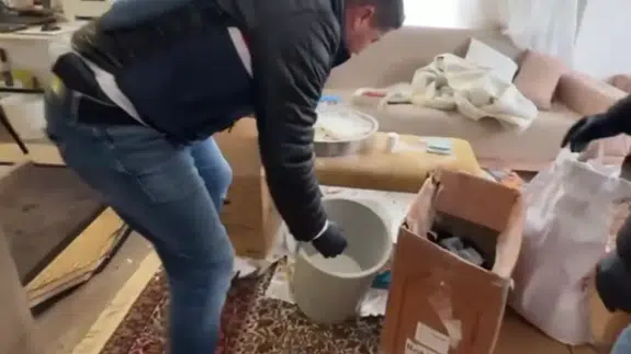 Silivri'de uyuşturucu operasyonu : Milyonlarca zehirli hap ve ham madde ele geçirildi