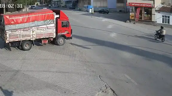 Konya'da 15 yaşındaki Nisanur'un ölümüne neden olan sürücüye 4 yıl hapis cezası