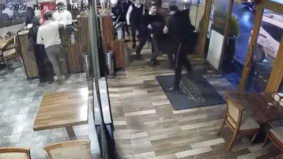 Muğla Büyükşehir Belediyesi Meclis Üyesi Nadir Ataman restoranda darbedildi