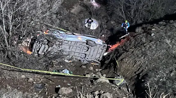 Malatya'da işçi servisi şarampole devrildi : 2 ölü, 10 yaralı