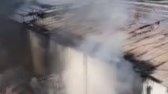 Adana'da narenciye paketleme tesisinde yangın
