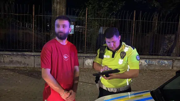 Aksaray'da polisten kaçan alkollü sürücüye 227 bin lira ceza yazıldı