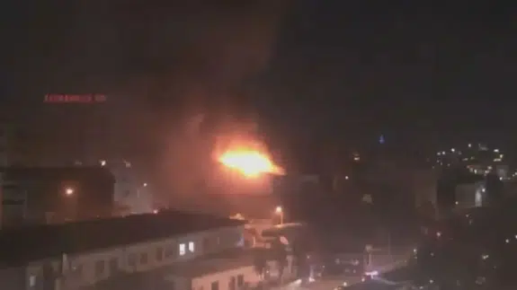 Cerrahpaşa Diş Hekimliği Fakültesi binasında yangın çıktı