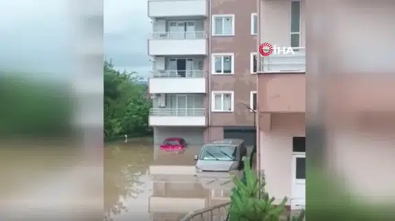 Kastamonu Valiliği : 150’den fazla ev, iş yeri ve depoyu su bastı