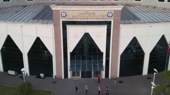 Samsun'da tütün tarlasına kenevir ekmişler : Drone destekli operasyonla yakalandı