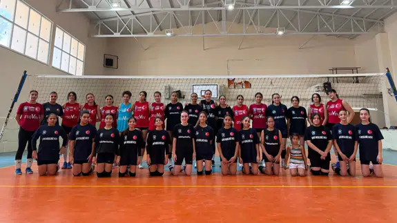 Hatay Voleybol Spor Kulübü’nden Taner Aksoy'a çağrı : 'Birlikte şampiyon olmak istiyoruz'