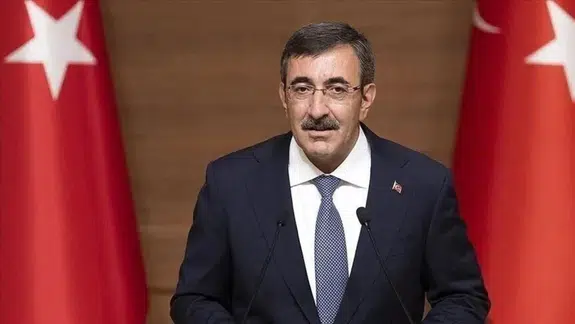 Cumhurbaşkanı Yardımcısı Cevdet Yılmaz  Araştırma Üniversiteleri Destek Programı Toplantısı'nda