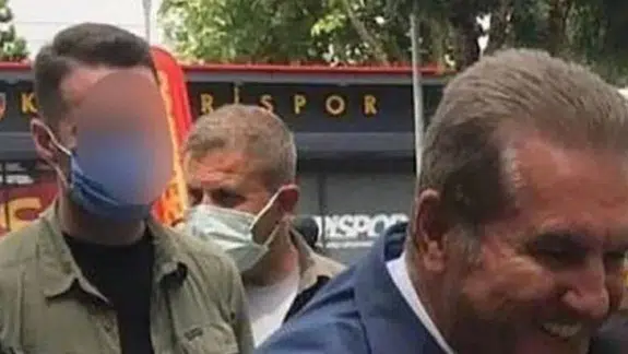 Ömer D. Kimdir ve Mustafa Sarıgül ile Olan İlişkisi Nedir?