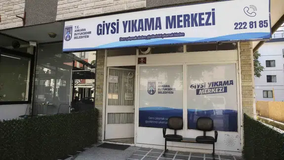 ABB’nin Giysi Yıkama Merkezleri öğrencilerin yükünü hafifletiyor