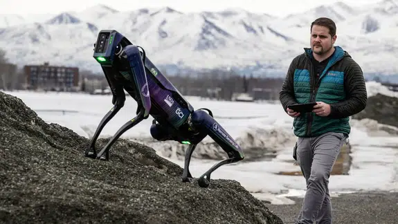 ABD'de ICE, göçmen denetimlerinde robot köpek kullanımını mı planlıyor?