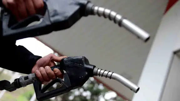 Mazota indirim var mı, ne zaman gelecek? 24 Eylül bu gece benzine, motorine indirim var mı?