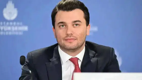 İmamoğlu’nun tutuklu avukatı Mehmet Pehlivan, İstanbul Barosu seçiminde aday oldu
