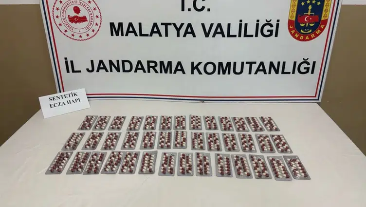 Malatya'da uyuşturucu tacirlerine operasyon : 2 gözaltı