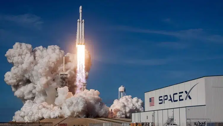 SpaceX’ten 60 milyar dolarlık yapay zeka hamlesi : Cursor’ı satın alıyor