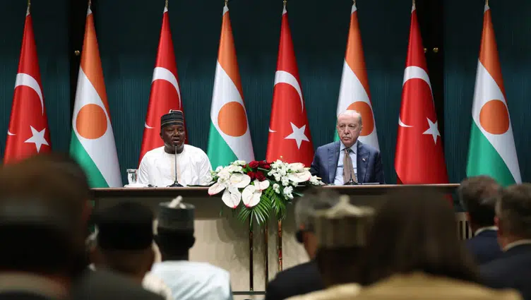 Türkiye ile Nijer arasında iş birliği genişliyor: Yükseköğretimden sağlığa anlaşmalar
