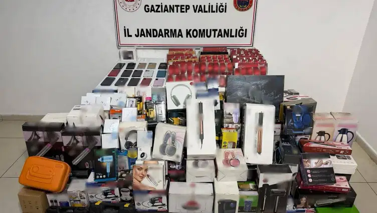 Gaziantep'te uyuşturucu ve kaçakçılık operasyonları : 7 kişi tutuklandı