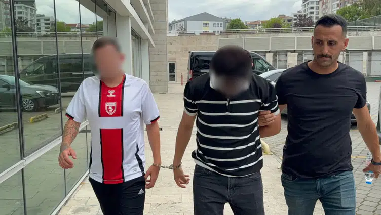Samsun'da uyuşturucu ticareti yapan 2 kişi adliyeye sevk edildi