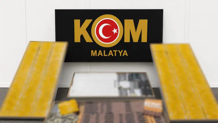 Malatya'da kaçakçılık : 7 bin gümrük kaçağı sigara ele geçirildi