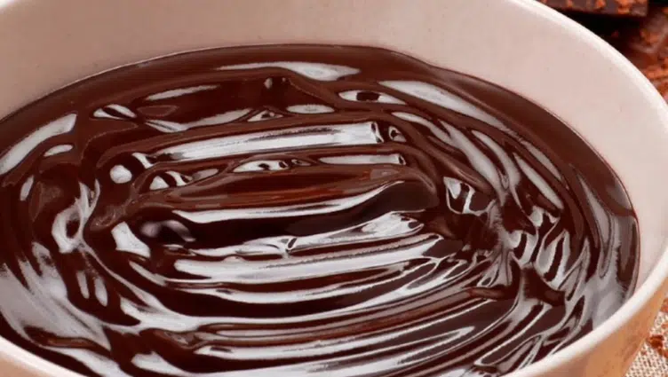Puding alarak uçuş mili biriktiren adamın hikayesi nedir?