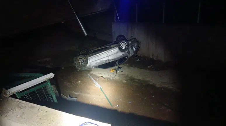 Tunceli'de kahreden kaza: Köprüden düşen otomobildeki uzman çavuş hayatını kaybetti!