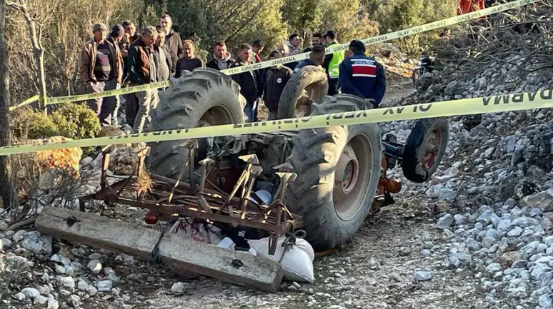 Tekirdağ'da traktörün altında kalan yaşlı adam hayatını kaybetti
