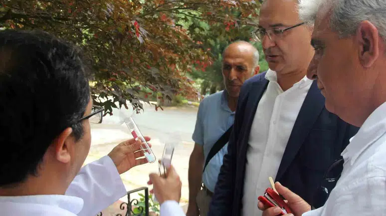Yalova’da kahverengi kokarcaya karşı doğaya 10 bin samuray arı salındı!