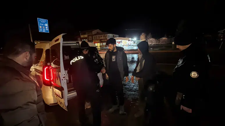 Tokat'ta 3 kaçak göçmen yakalandı!