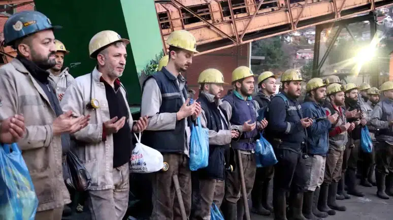 Kozlu faciasının yıl dönümü: Zonguldak’ta maden şehitleri dualarla anıldı