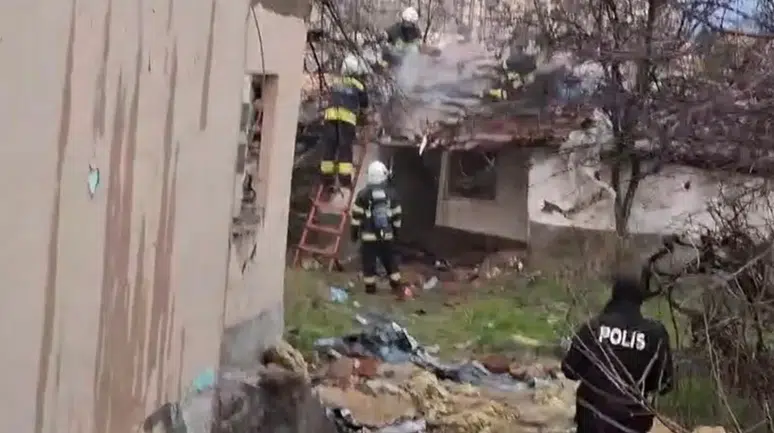 Eskişehir'de yangın: Mahalle muhtarı isyan etti!