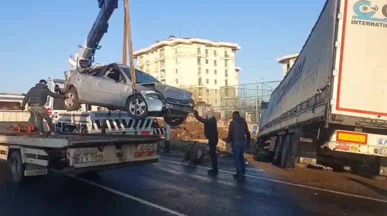 Şanlıurfa’da gizli buzlanma dehşeti: Zincirleme kazada 2 kişi öldü