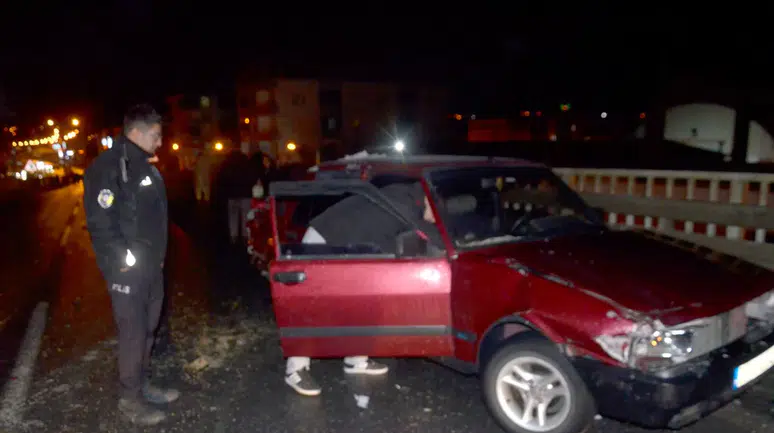 Samsun'da buzlanma nedeniyle zincirleme kaza: 3 kişi yaralandı!