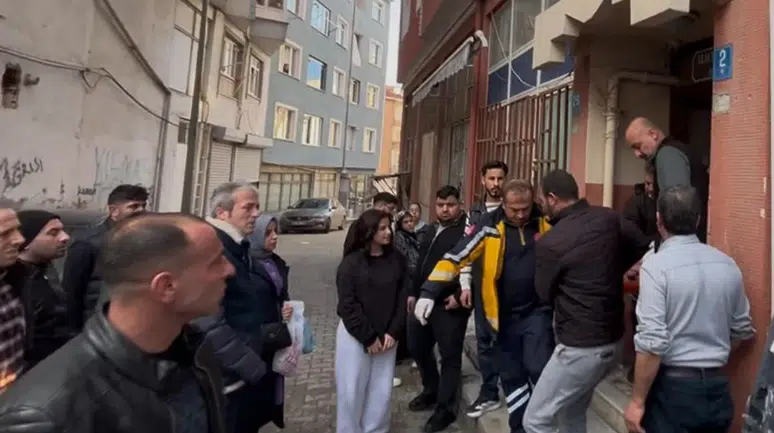 Tekirdağ'da bir şahıs, komşusu olan yaşlı kadını 7 yerinden bıçakladı