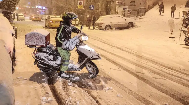 Gaziantep'de motokuryelerin yarın trafiğe çıkması yasaklandı