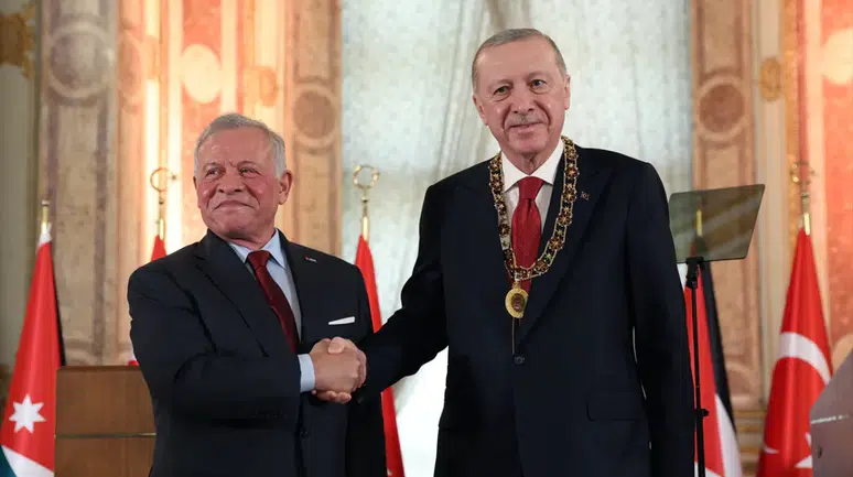 Erdoğan'a Ürdün Kralı 2. Abdullah'tan 'Hüseyin Bin Ali Nişanı' takdim edildi