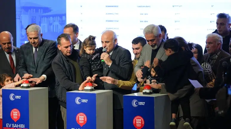 Diyarbakır'da 12 Bin 165 konut hak sahiplerini buldu