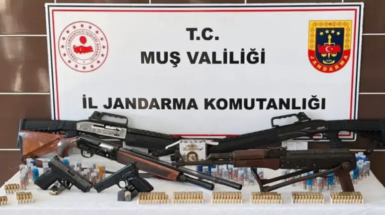 Muş'ta ruhsatsız silah operasyonunda 6 şüpheli gözaltına alındı