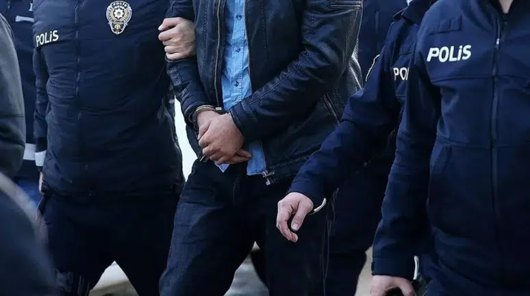 Düzce'de uyuşturucu operasyonu : 33 şüpheli gözaltında