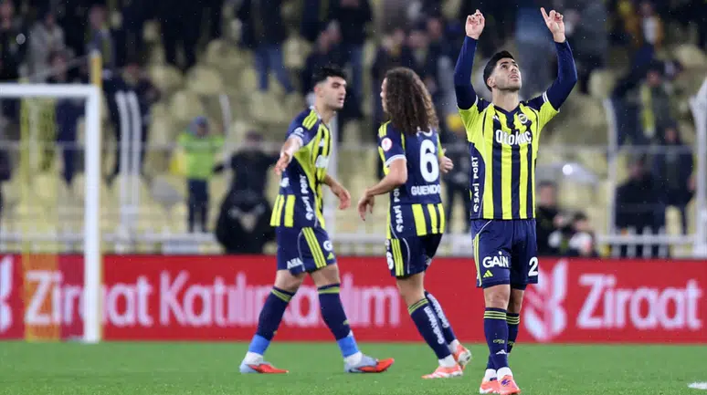 Fenerbahçe, evinde Erzurumspor'u mağlup etti