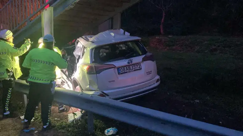 Rize Fındıklı'da trafik kazası : Cami imamı hayatını kaybetti