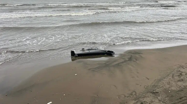 Ordu'da sahile insansız hava aracı parçası vurdu!