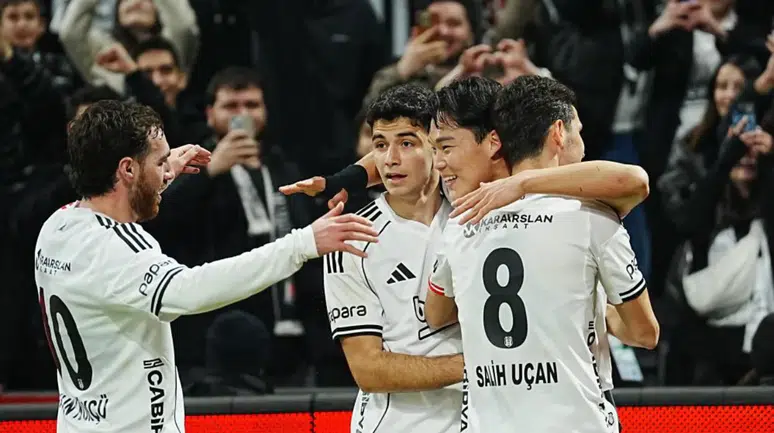 Beşiktaş, sahasında Çaykur Rizespor'u gol yağmuruna tuttu